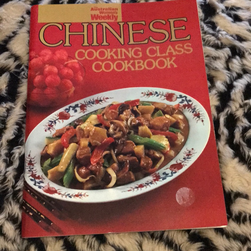 The Australian womens weekly full color Chinese cookbook Vintage 💕